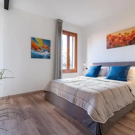 Sea To Sky By Wonderful Italy * Venecia