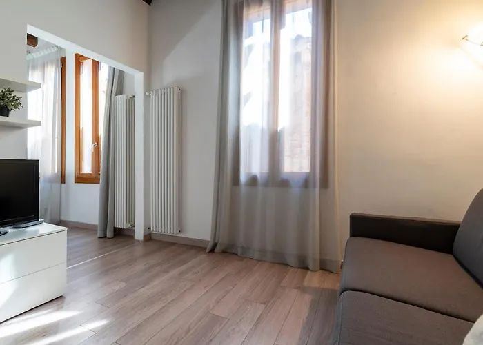 Sea To Sky By Wonderful Italy * Venetië